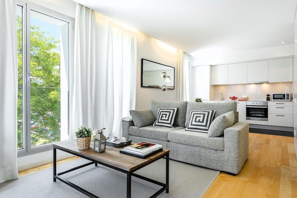 Appartement Urban District - Rambla & Pool Barcelone